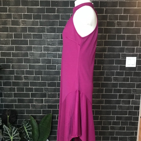 HALTER NECK LINE, HIGH LOW MIDI DRESS - Picture 4 of 10